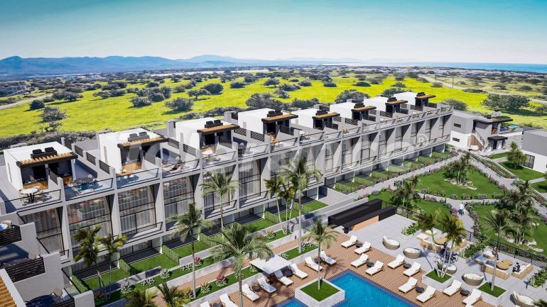 Квартира от застройщика в Кирения, Северный Кипр вид на море с бассейном в рассрочку: купить недвижимость в Турции - 87402