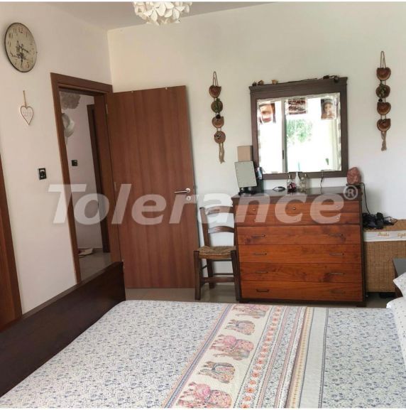 Квартира в Кирения, Северный Кипр с бассейном: купить недвижимость в Турции - 87593