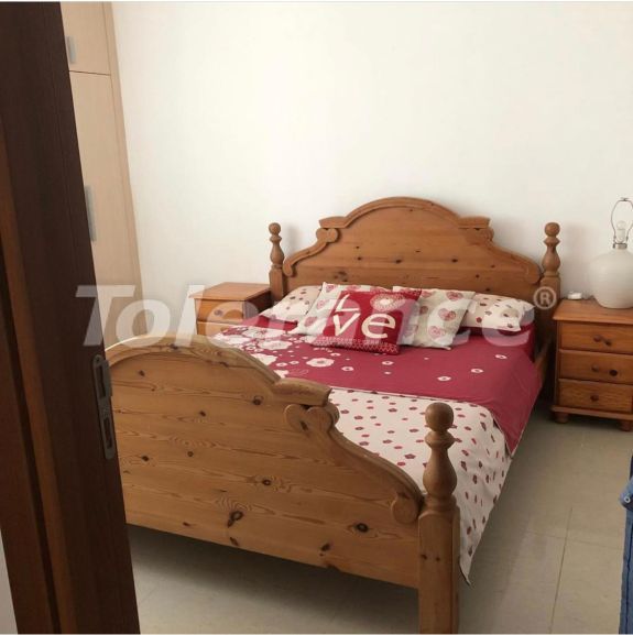 Квартира в Кирения, Северный Кипр с бассейном: купить недвижимость в Турции - 87594