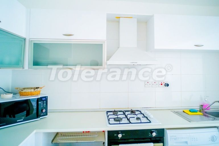 Квартира в Кирения, Северный Кипр вид на море с бассейном: купить недвижимость в Турции - 87755