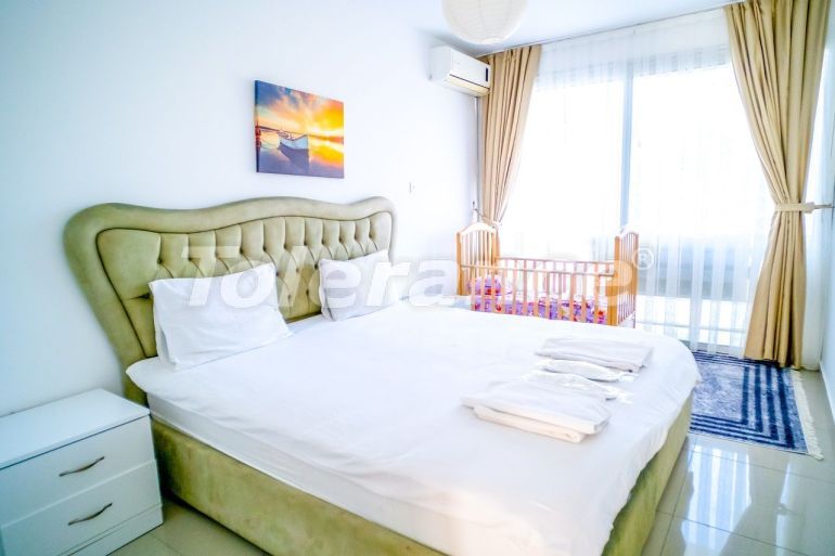 Квартира в Кирения, Северный Кипр вид на море с бассейном: купить недвижимость в Турции - 87766