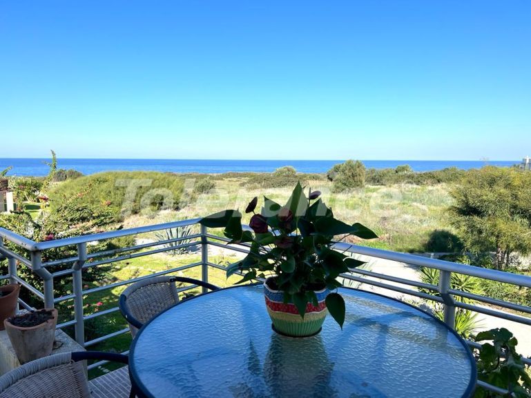 Квартира в Кирения, Северный Кипр вид на море: купить недвижимость в Турции - 88530