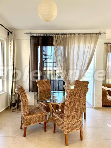 Квартира в Кирения, Северный Кипр вид на море: купить недвижимость в Турции - 88540