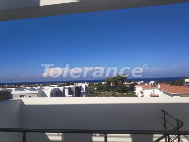 Квартира в Кирения, Северный Кипр вид на море с бассейном: купить недвижимость в Турции - 88598