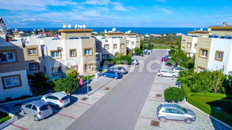 Квартира в Кирения, Северный Кипр вид на море с бассейном: купить недвижимость в Турции - 88609