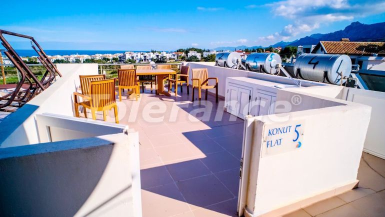 Квартира в Кирения, Северный Кипр вид на море с бассейном: купить недвижимость в Турции - 88611