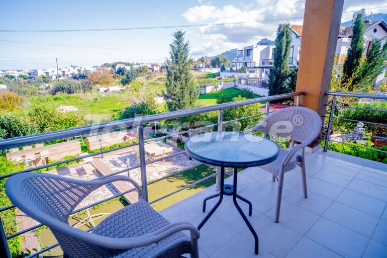 Квартира в Кирения, Северный Кипр вид на море с бассейном: купить недвижимость в Турции - 88624