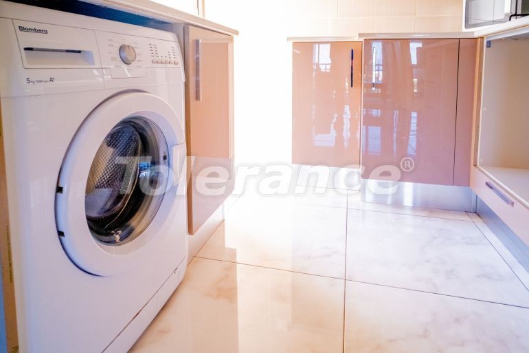 Квартира в Кирения, Северный Кипр вид на море с бассейном: купить недвижимость в Турции - 88627