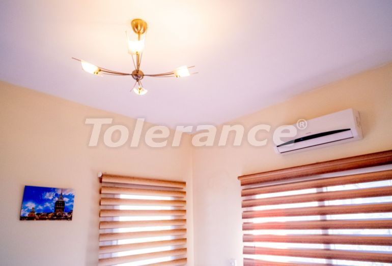 Квартира в Кирения, Северный Кипр вид на море с бассейном: купить недвижимость в Турции - 88635