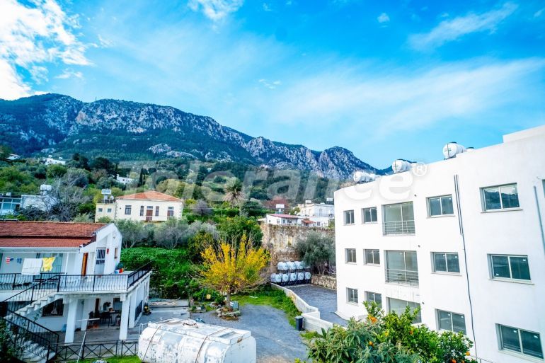 Квартира в Кирения, Северный Кипр вид на море с бассейном: купить недвижимость в Турции - 88827