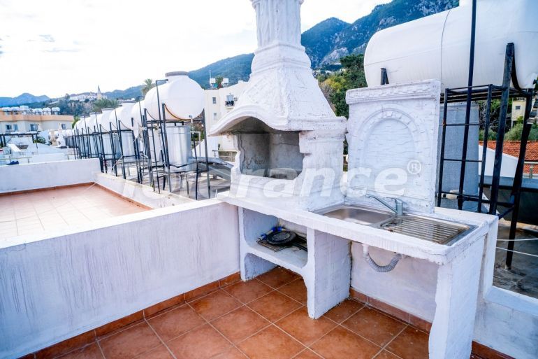 Квартира в Кирения, Северный Кипр вид на море с бассейном: купить недвижимость в Турции - 88844