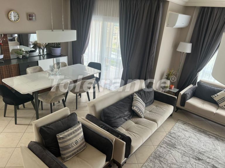 Квартира в Кирения, Северный Кипр с бассейном: купить недвижимость в Турции - 89137