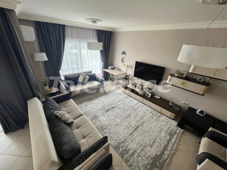 Квартира в Кирения, Северный Кипр с бассейном: купить недвижимость в Турции - 89142