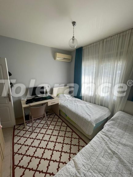 Квартира в Кирения, Северный Кипр с бассейном: купить недвижимость в Турции - 89156