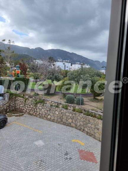 Квартира в Кирения, Северный Кипр с бассейном: купить недвижимость в Турции - 92154