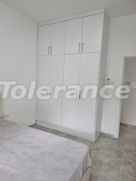 Квартира в Кирения, Северный Кипр с бассейном: купить недвижимость в Турции - 92180