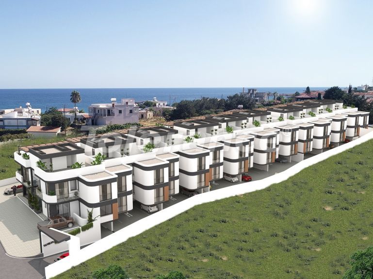 Квартира от застройщика в Кирения, Северный Кипр вид на море с бассейном в рассрочку: купить недвижимость в Турции - 93003