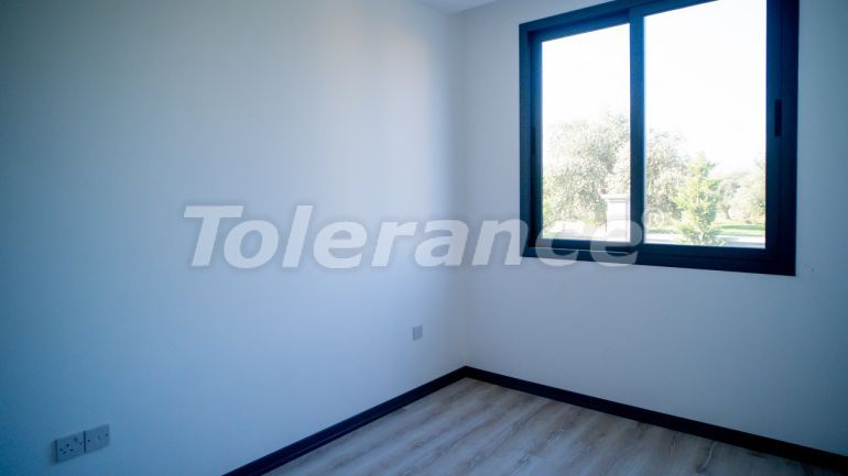 Квартира в Кирения, Северный Кипр: купить недвижимость в Турции - 93272