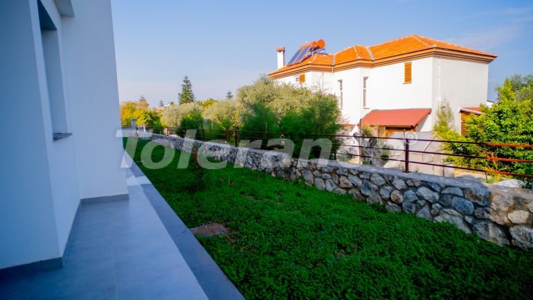 Квартира в Кирения, Северный Кипр: купить недвижимость в Турции - 93290