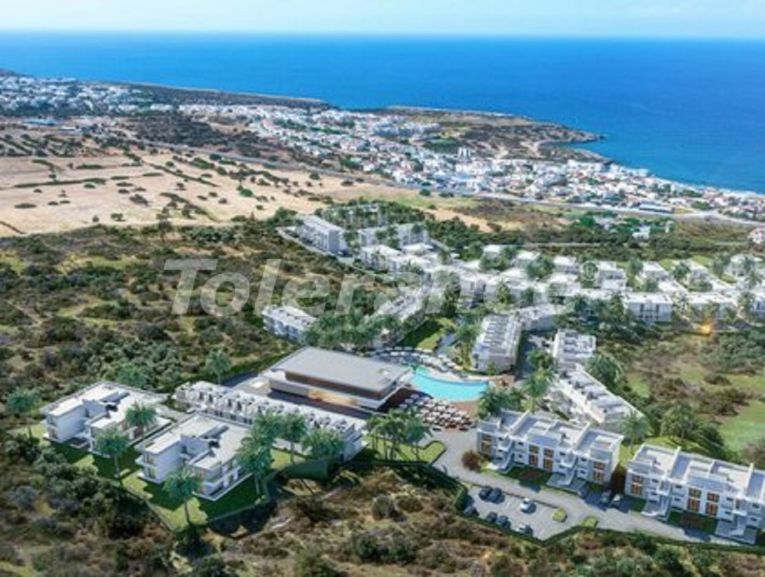 Квартира от застройщика в Кирения, Северный Кипр вид на море с бассейном в рассрочку: купить недвижимость в Турции - 93299