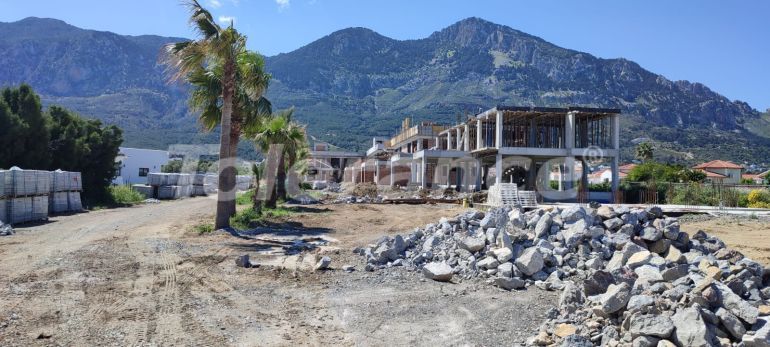 Квартира от застройщика в Кирения, Северный Кипр с бассейном в рассрочку: купить недвижимость в Турции - 94250