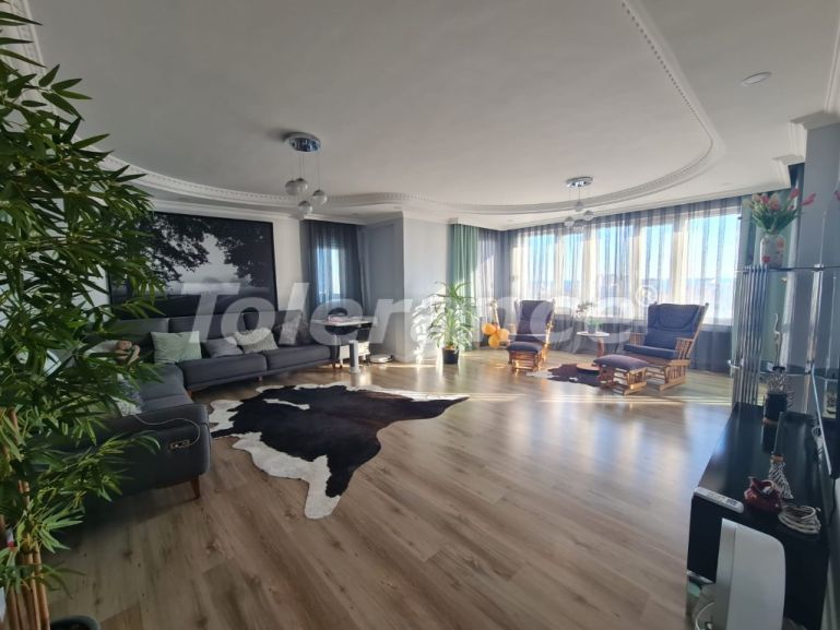 Квартира в Лара, Анталия вид на море: купить недвижимость в Турции - 134618