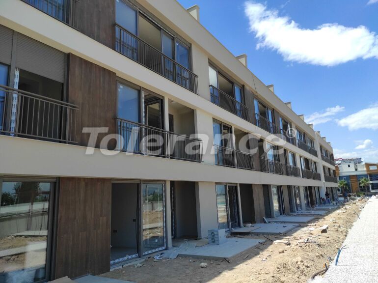 Квартира в Лара, Анталия с бассейном: купить недвижимость в Турции - 55491