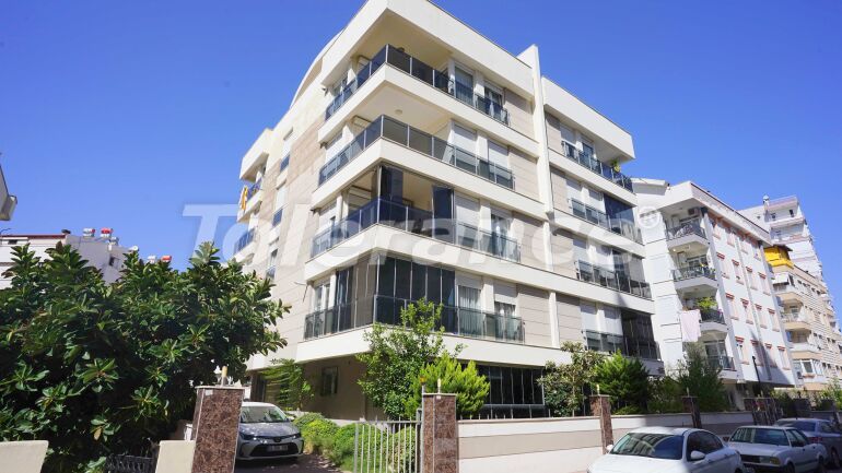 Квартира в Лара, Анталия: купить недвижимость в Турции - 61486