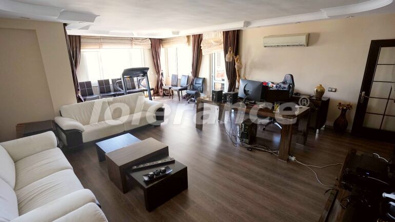 Квартира в Лара, Анталия с бассейном: купить недвижимость в Турции - 62057