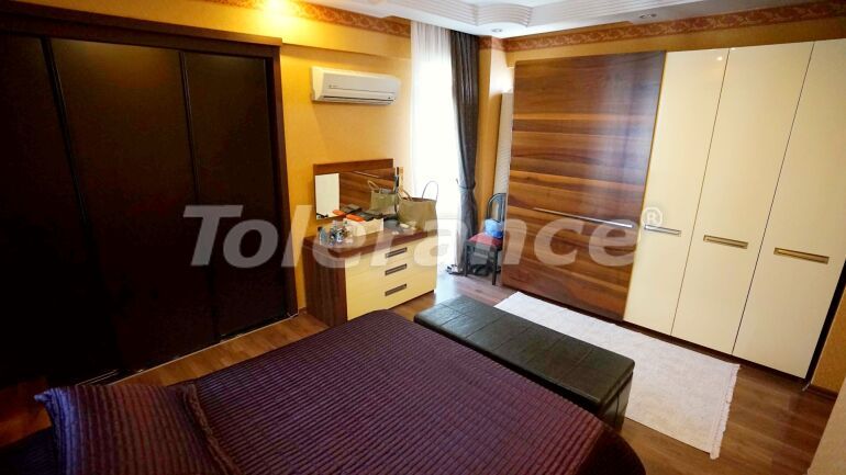 Квартира в Лара, Анталия с бассейном: купить недвижимость в Турции - 62063