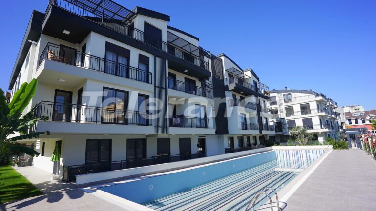 Квартира от застройщика в Лара, Анталия с бассейном: купить недвижимость в Турции - 64900