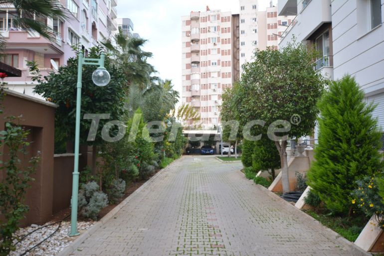 Квартира в Лара, Анталия вид на море с бассейном: купить недвижимость в Турции - 68034