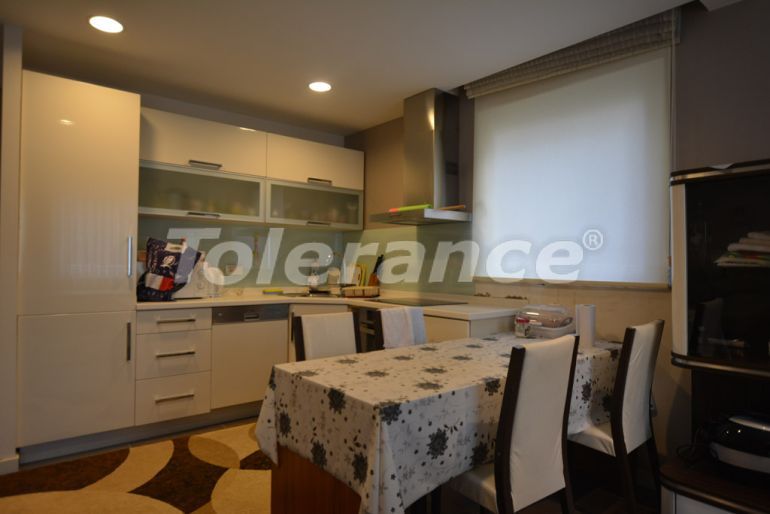 Квартира в Лара, Анталия вид на море с бассейном: купить недвижимость в Турции - 68115