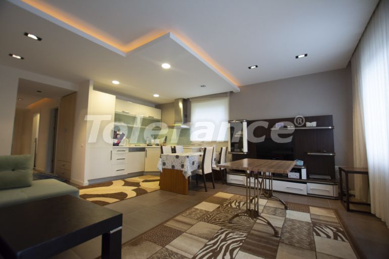 Квартира в Лара, Анталия вид на море с бассейном: купить недвижимость в Турции - 68117