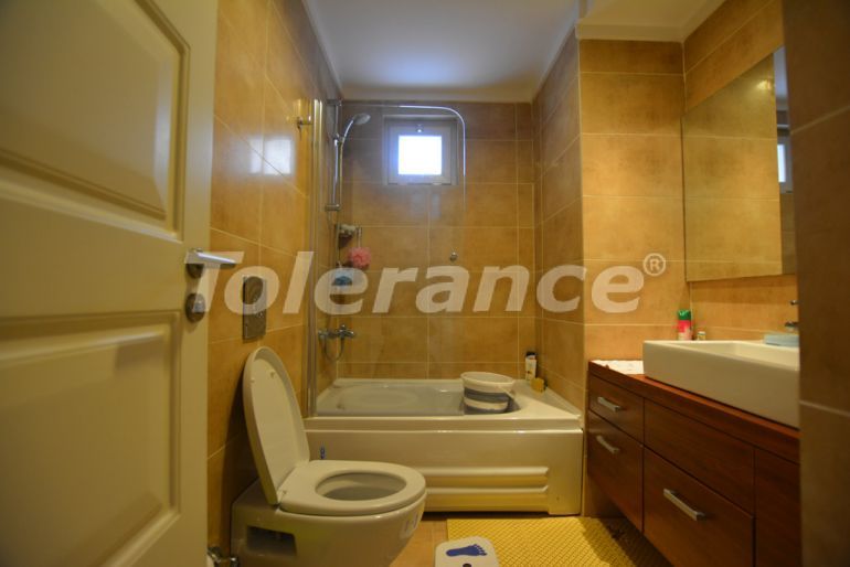 Квартира в Лара, Анталия вид на море с бассейном: купить недвижимость в Турции - 68120