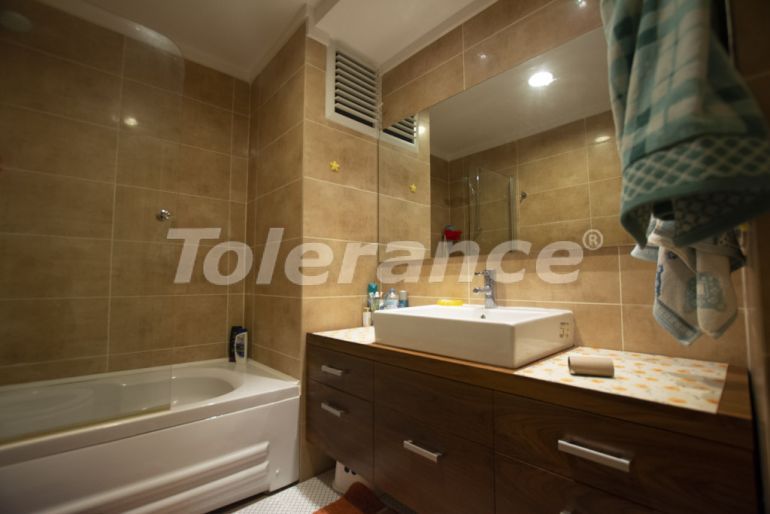 Квартира в Лара, Анталия вид на море с бассейном: купить недвижимость в Турции - 68132