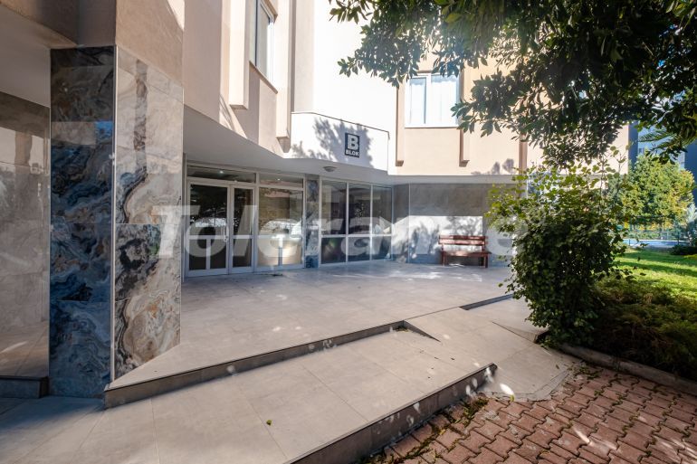 Квартира в Лара, Анталия вид на море с бассейном: купить недвижимость в Турции - 69504