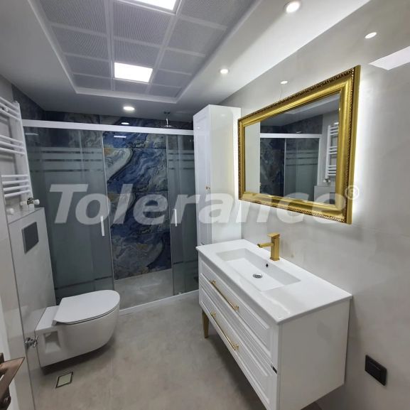 Квартира в Лара, Анталия с бассейном: купить недвижимость в Турции - 94969