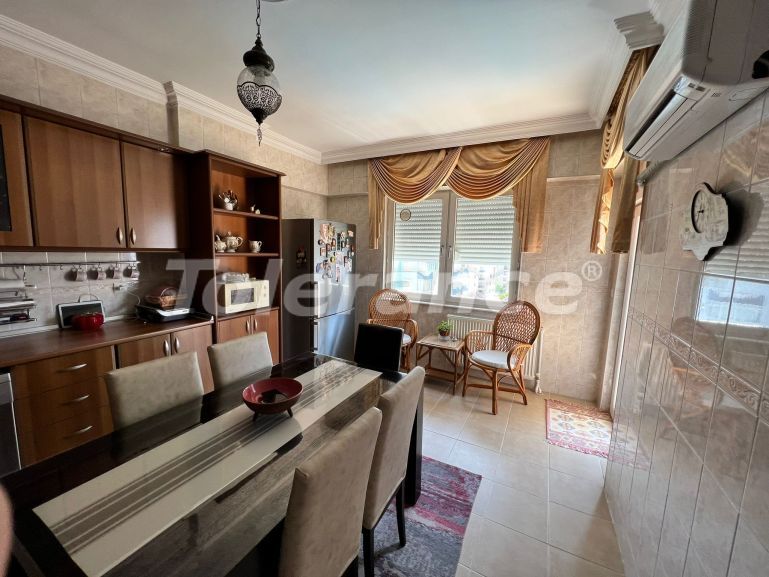 Квартира в Лара, Анталия с бассейном: купить недвижимость в Турции - 98298