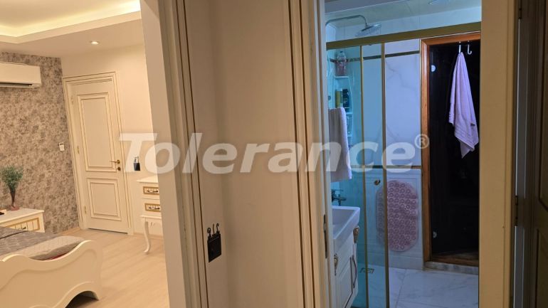 Квартира в Мезитли, Мерсин с бассейном: купить недвижимость в Турции - 112015