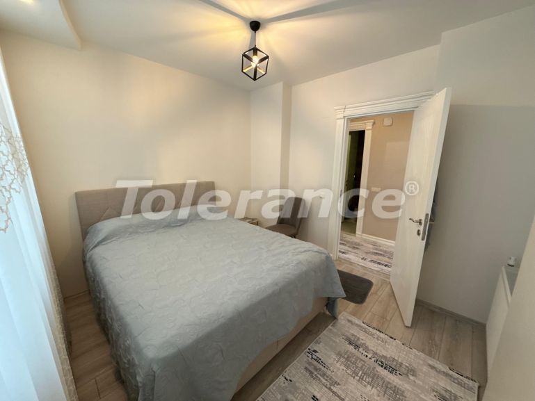 Квартира в Мезитли, Мерсин с бассейном: купить недвижимость в Турции - 130119