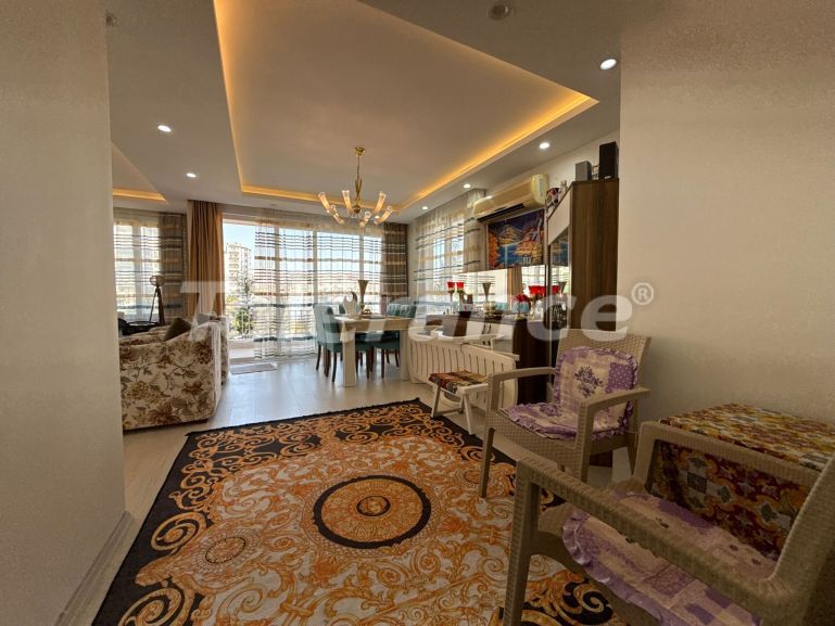 Квартира в Мезитли, Мерсин с бассейном: купить недвижимость в Турции - 130277