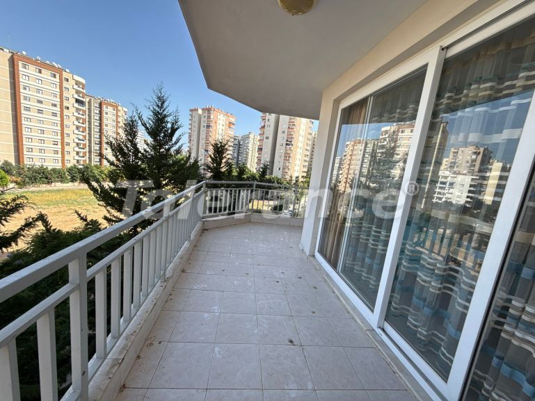 Квартира в Мезитли, Мерсин с бассейном: купить недвижимость в Турции - 130278