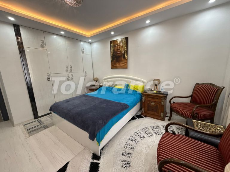 Квартира в Мезитли, Мерсин с бассейном: купить недвижимость в Турции - 130285