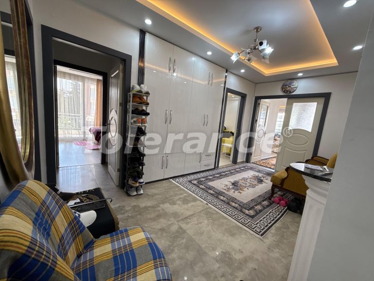 Квартира в Мезитли, Мерсин с бассейном: купить недвижимость в Турции - 130294