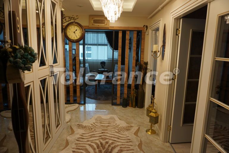 Квартира в Мезитли, Мерсин вид на море с бассейном: купить недвижимость в Турции - 46751