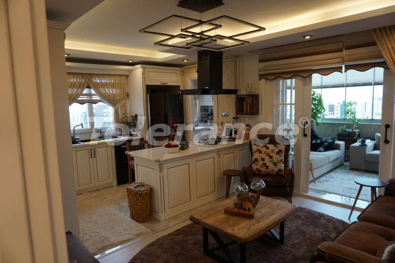 Квартира в Мезитли, Мерсин вид на море с бассейном: купить недвижимость в Турции - 46755