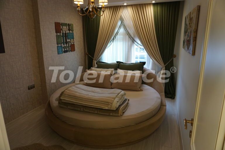 Квартира в Мезитли, Мерсин вид на море с бассейном: купить недвижимость в Турции - 46762