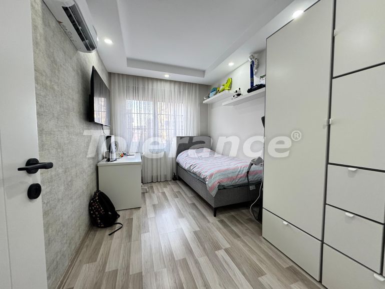 Квартира в Муратпаша, Анталия с бассейном: купить недвижимость в Турции - 116226