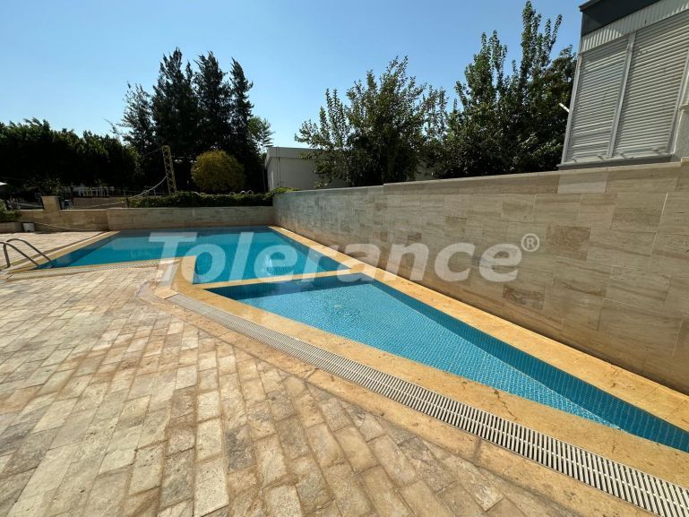 Квартира в Муратпаша, Анталия с бассейном: купить недвижимость в Турции - 127835